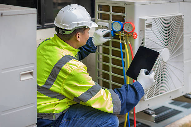 Professional Ductwork Repair technician working in Three Rivers, MI